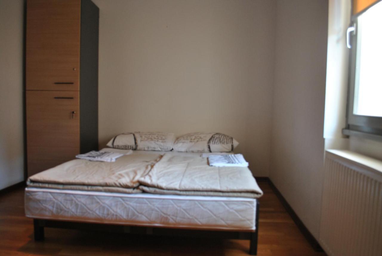 Hostel Situla Novo Mesto Extérieur photo